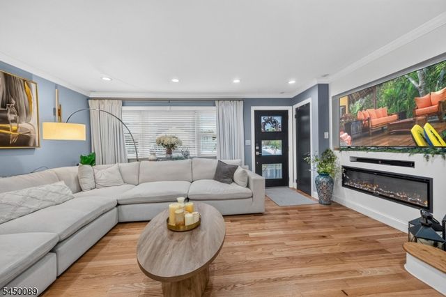 409 Madison Ave, Monroe Twp., NJ 08831