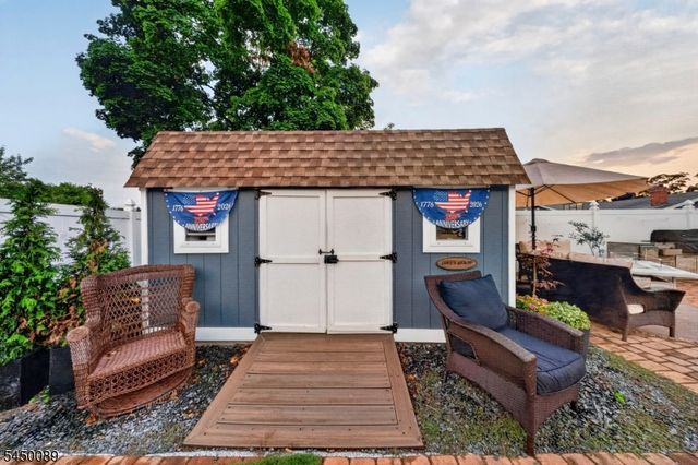 409 Madison Ave, Monroe Twp., NJ 08831