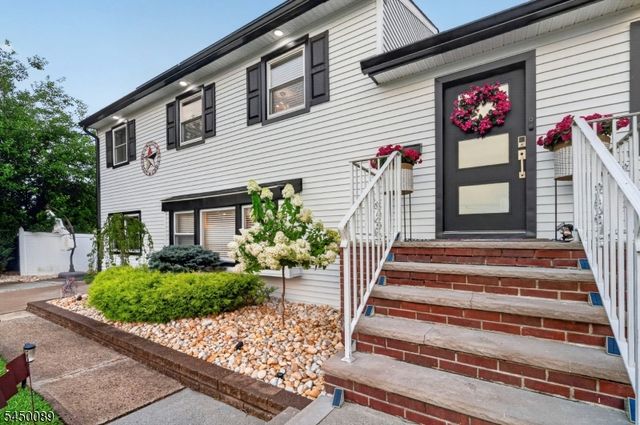 409 Madison Ave, Monroe Twp., NJ 08831