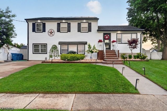 409 Madison Ave, Monroe Twp., NJ 08831