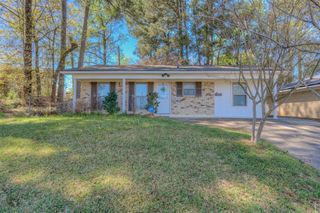 9248 N Southland Park Drive, Shreveport, LA 71118