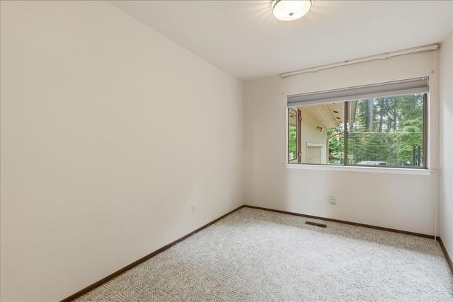 6775 Ridgeway Dr, Pollock Pines, CA 95726