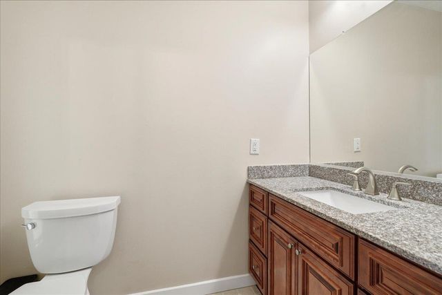 6775 Ridgeway Dr, Pollock Pines, CA 95726