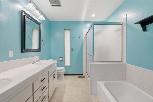 6775 Ridgeway Dr, Pollock Pines, CA 95726