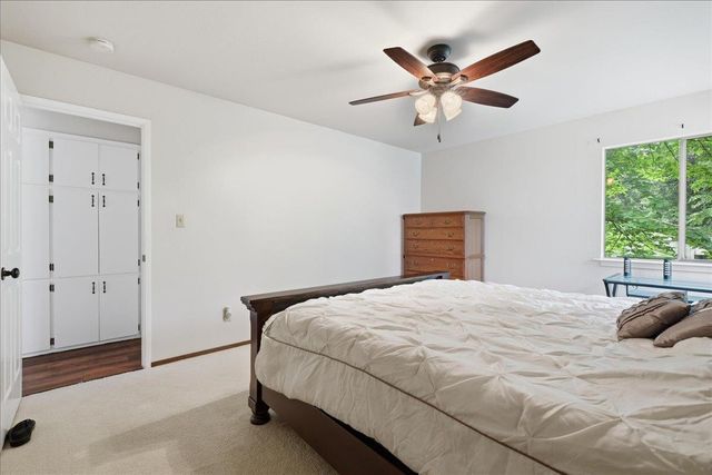 6775 Ridgeway Dr, Pollock Pines, CA 95726