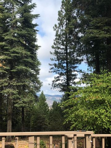 6775 Ridgeway Dr, Pollock Pines, CA 95726
