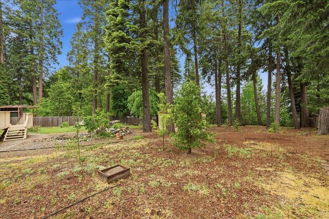 6775 Ridgeway Dr, Pollock Pines, CA 95726