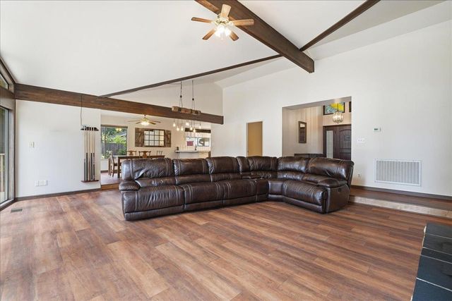 6775 Ridgeway Dr, Pollock Pines, CA 95726