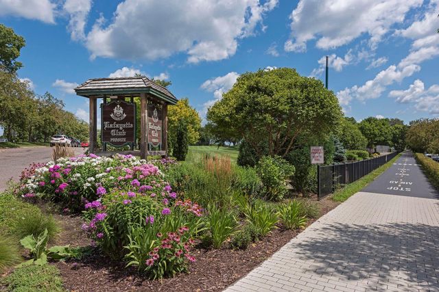 2938 Northview Road, Minnetonka Beach, MN 55391