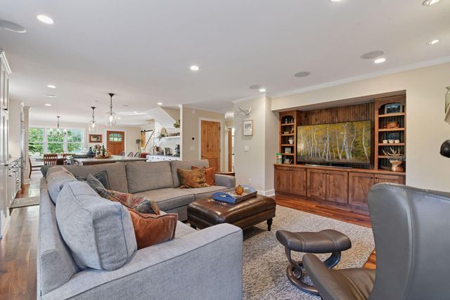 2938 Northview Road, Minnetonka Beach, MN 55391