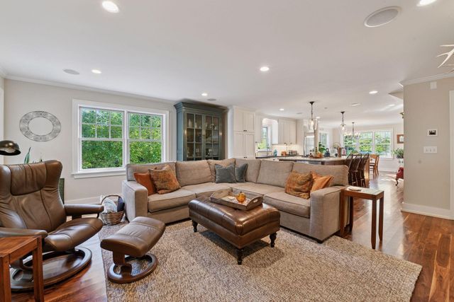 2938 Northview Road, Minnetonka Beach, MN 55391