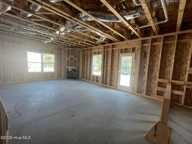 3003 Old Berwick Street SW, Shallotte, NC 28470