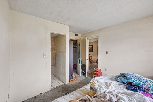 4009 LAKE BAYSHORE DRIVE 105, Bradenton, FL 34205