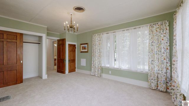 1007 Poplar St, Murray, KY 42071