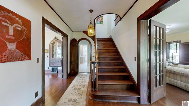 1007 Poplar St, Murray, KY 42071