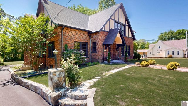 1007 Poplar St, Murray, KY 42071