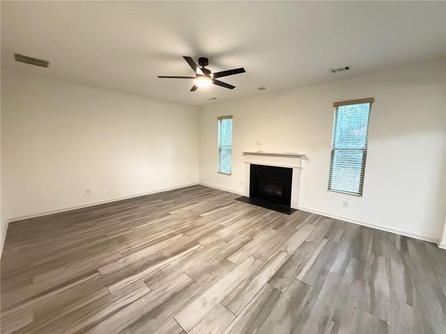 3925 Dunaire Drive, Stone Mountain, GA 30083