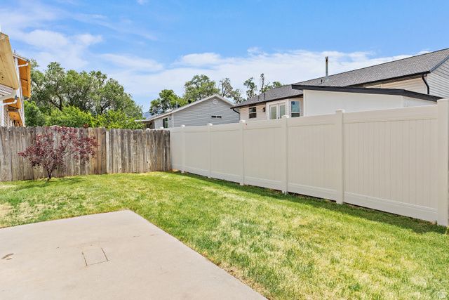 246 E 8375 S, Sandy, UT 84070