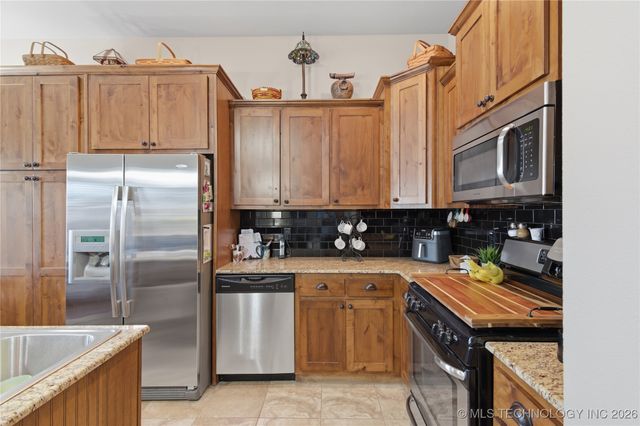 18709 E 49th Place, Tulsa, OK 74134