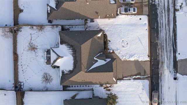 18709 E 49th Place, Tulsa, OK 74134