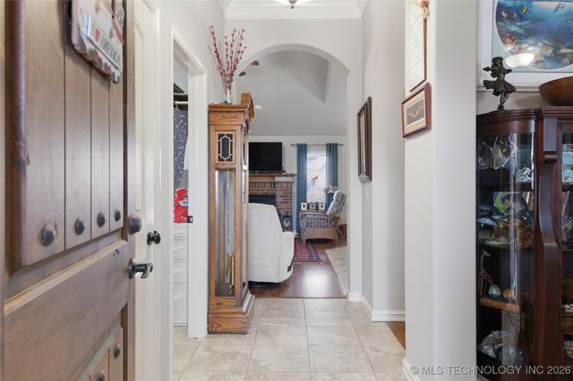 18709 E 49th Place, Tulsa, OK 74134