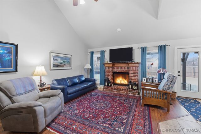 18709 E 49th Place, Tulsa, OK 74134