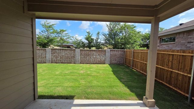 15629 LEINSTER Pass, Fort Worth, TX 76247