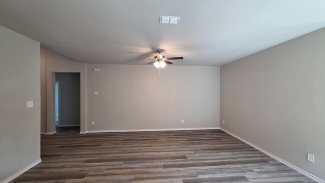 15629 LEINSTER Pass, Fort Worth, TX 76247