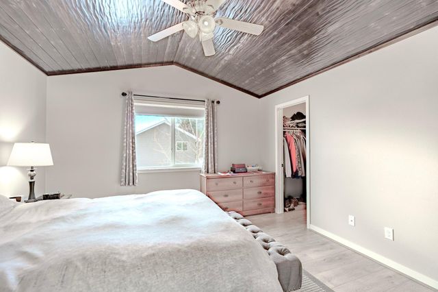 14545 Grand Oaks Drive, Baxter, MN 56425