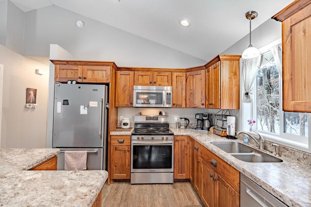 14545 Grand Oaks Drive, Baxter, MN 56425