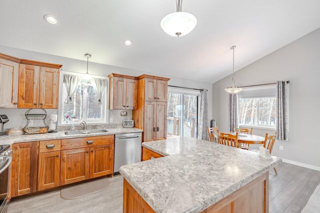 14545 Grand Oaks Drive, Baxter, MN 56425