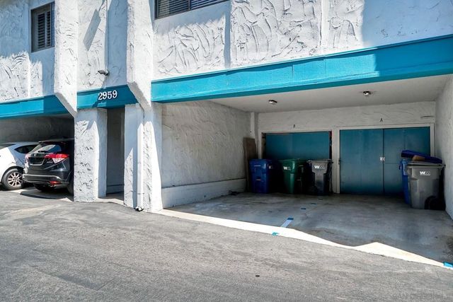 2959 Cowley Way 95, San Diego, CA 92117