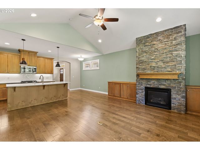 17405 Ne 19TH Dr, Ridgefield, WA 98642