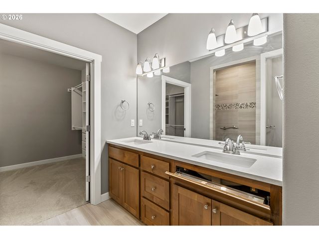 17405 Ne 19TH Dr, Ridgefield, WA 98642
