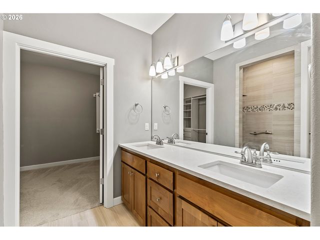 17405 Ne 19TH Dr, Ridgefield, WA 98642
