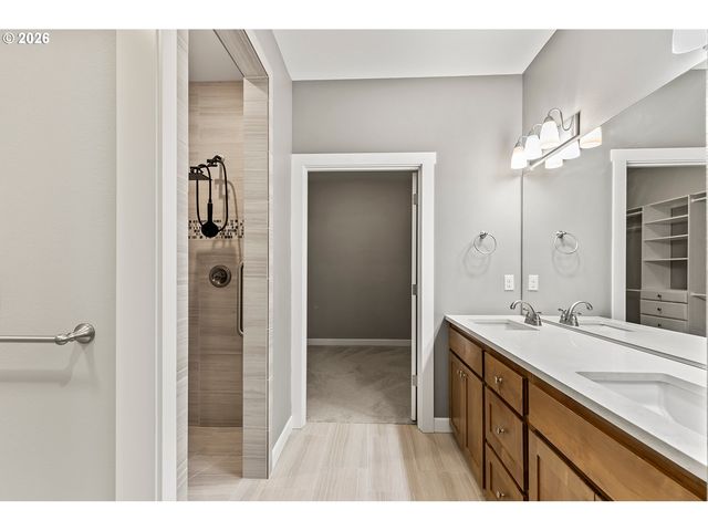 17405 Ne 19TH Dr, Ridgefield, WA 98642