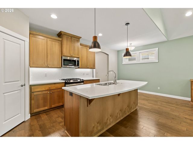 17405 Ne 19TH Dr, Ridgefield, WA 98642