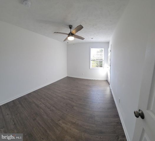 25 WHALING LN, Stafford, VA 22554