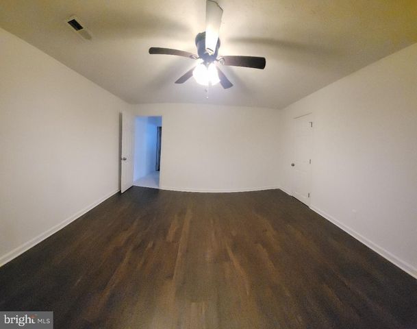 25 WHALING LN, Stafford, VA 22554