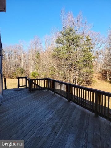 25 WHALING LN, Stafford, VA 22554