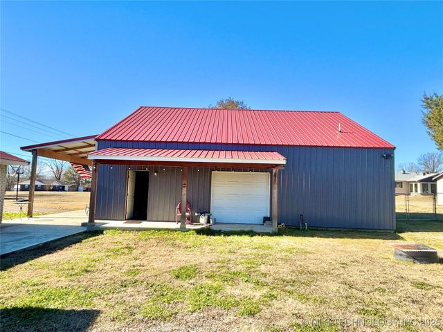 1303 H Street, Stigler, OK 74462