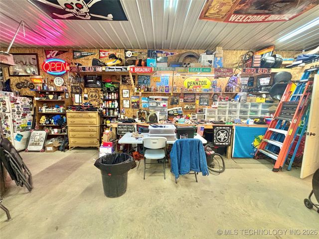 1303 H Street, Stigler, OK 74462