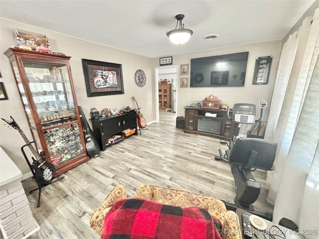 1303 H Street, Stigler, OK 74462