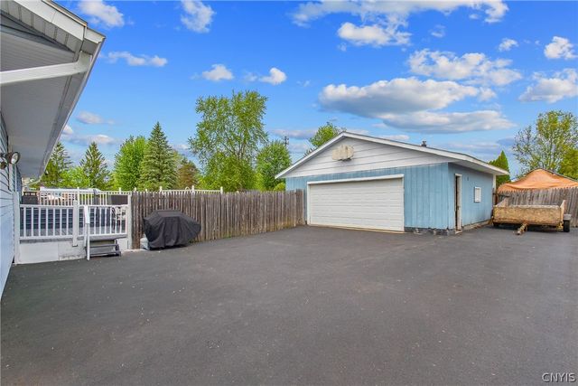 8326 Doreen Avenue, Cicero, NY 13039