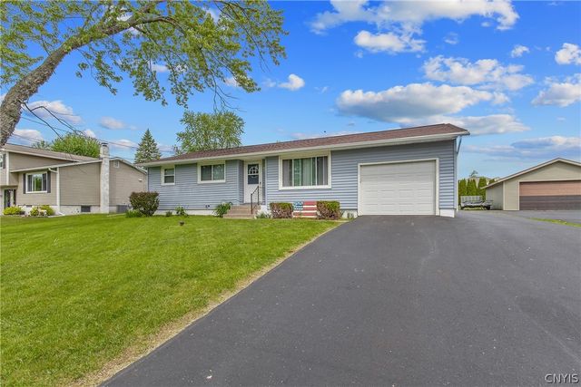 8326 Doreen Avenue, Cicero, NY 13039