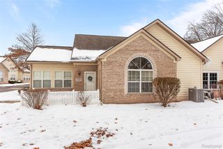 36218 Abbey Drive, Westland, MI 48185