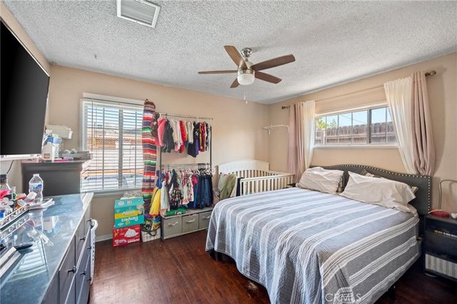9168 Vena Avenue, Arleta, CA 91331