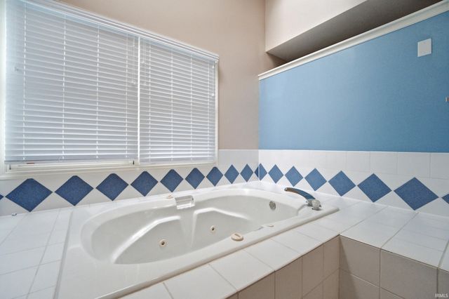 4700 Foxmoor Court, Lafayette, IN 47905