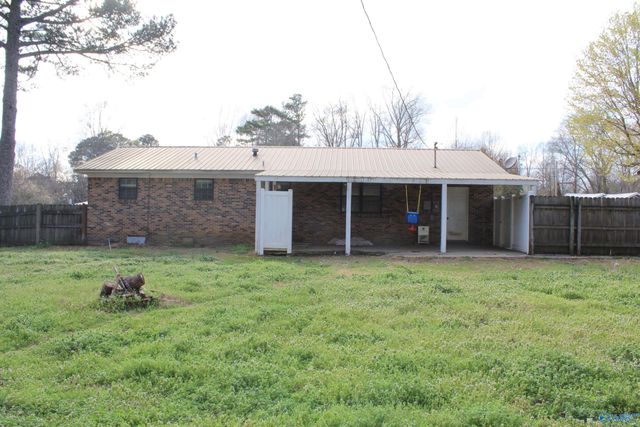 240 Hampton Road NW, Hartselle, AL 35640