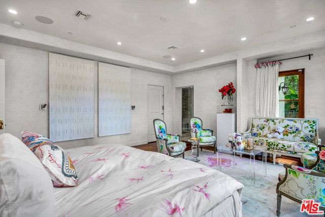 3110 Benedict Canyon Drive, Beverly Hills, CA 90210